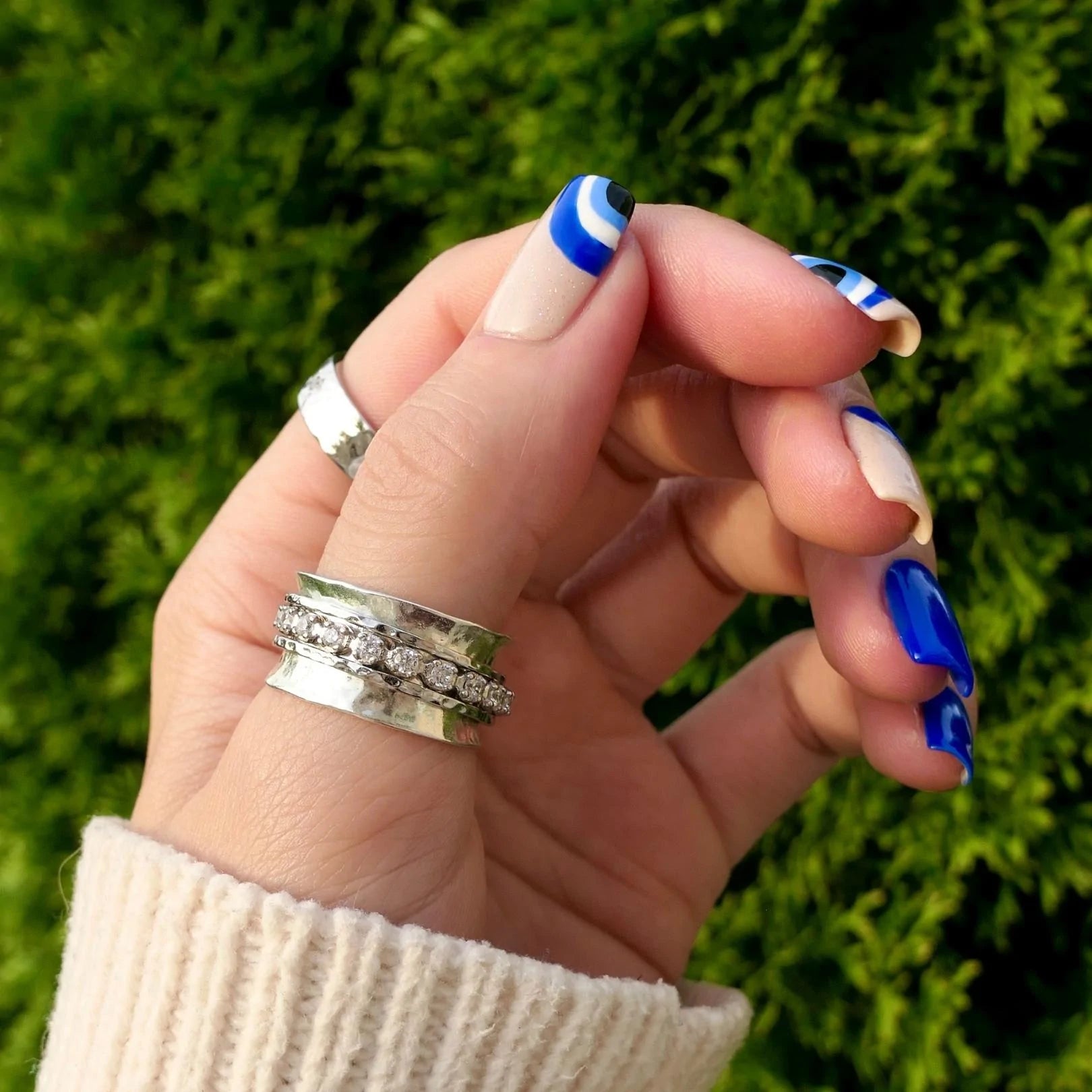 Cheap sales spinner rings