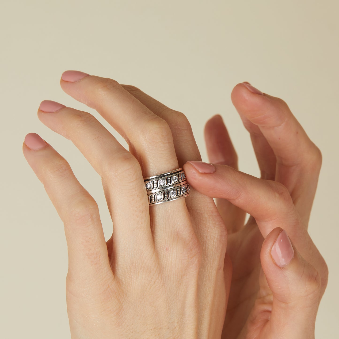 Marsilia Spinner Ring