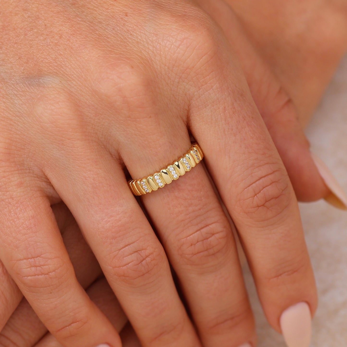 Sara Gemstone Ring
