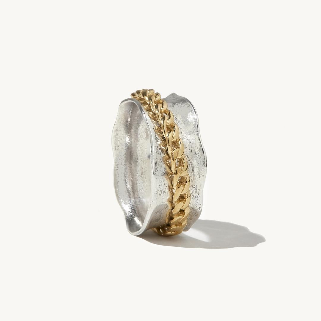 Mia Spinner Ring