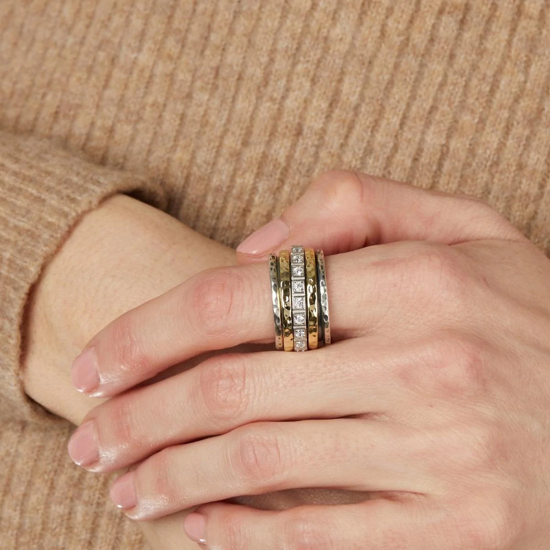 Where To Buy Spinner Rings To Help Anxiety Increase Focus Look where-to-buy-spinner-rings-to-help-anxiety-increase-focus-look