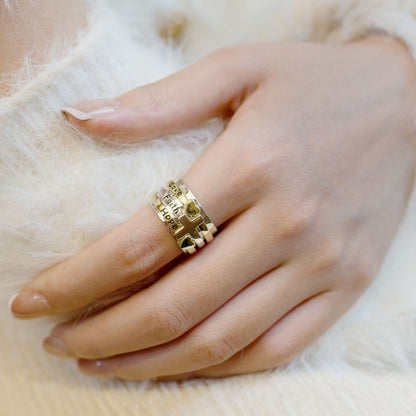Geonna Cross Spinner Ring