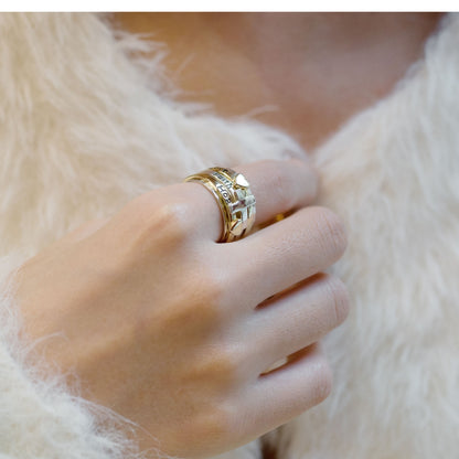 Geonna Cross Spinner Ring