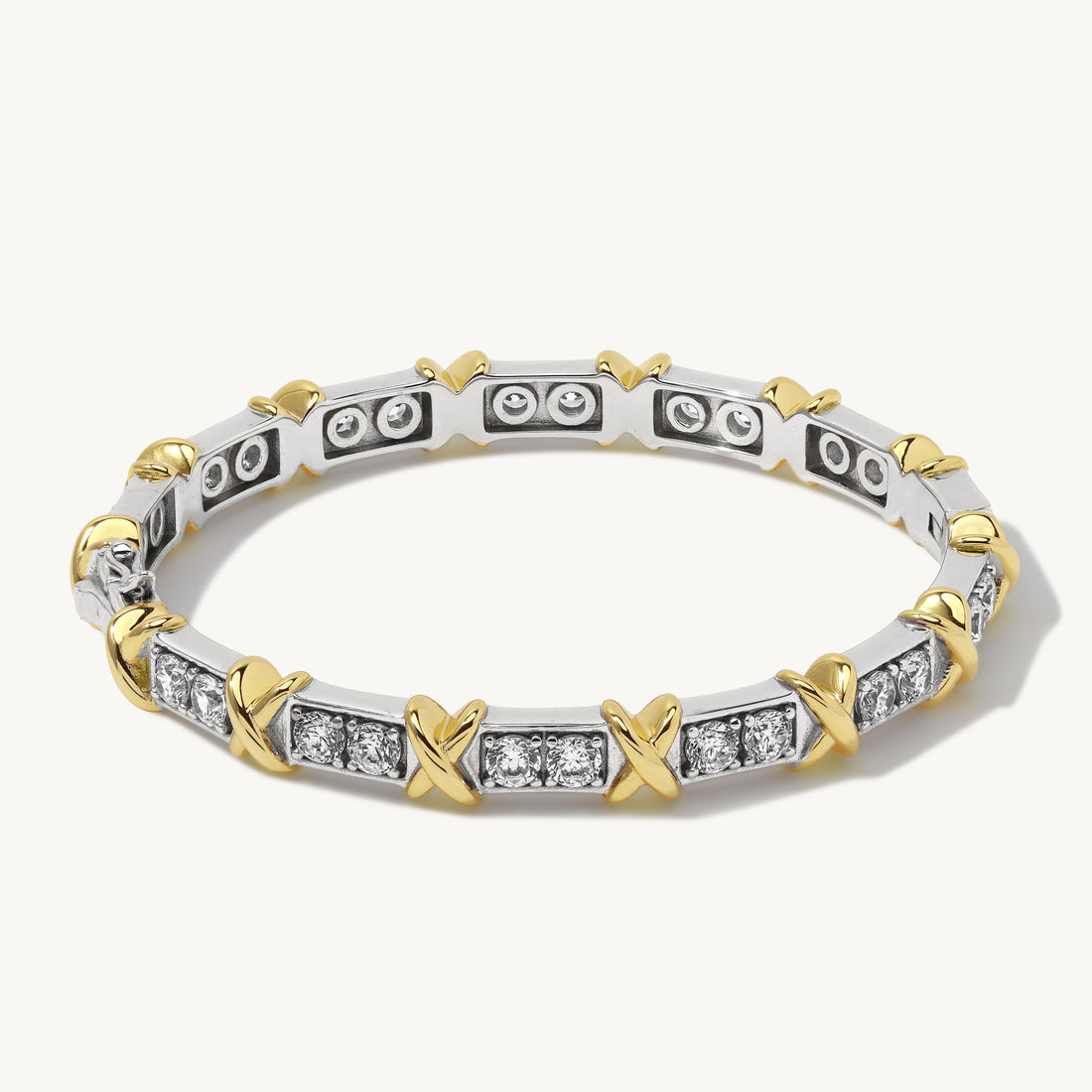 Giana Bangle