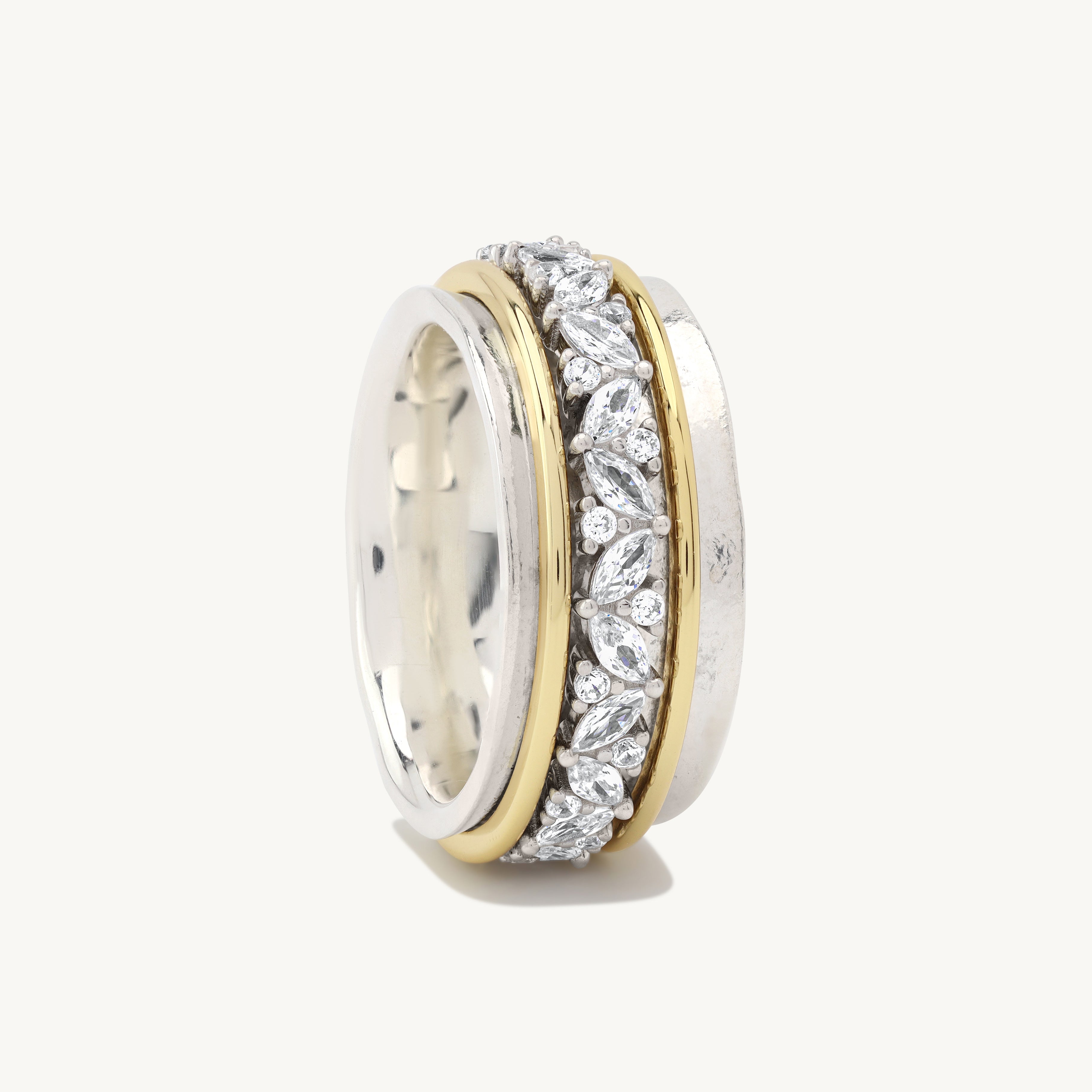 Aria Cluster Spinner Ring