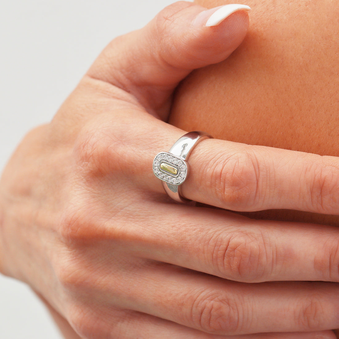 Noemi Gemstone Ring