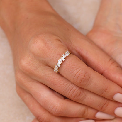 Sia Cluster Ring