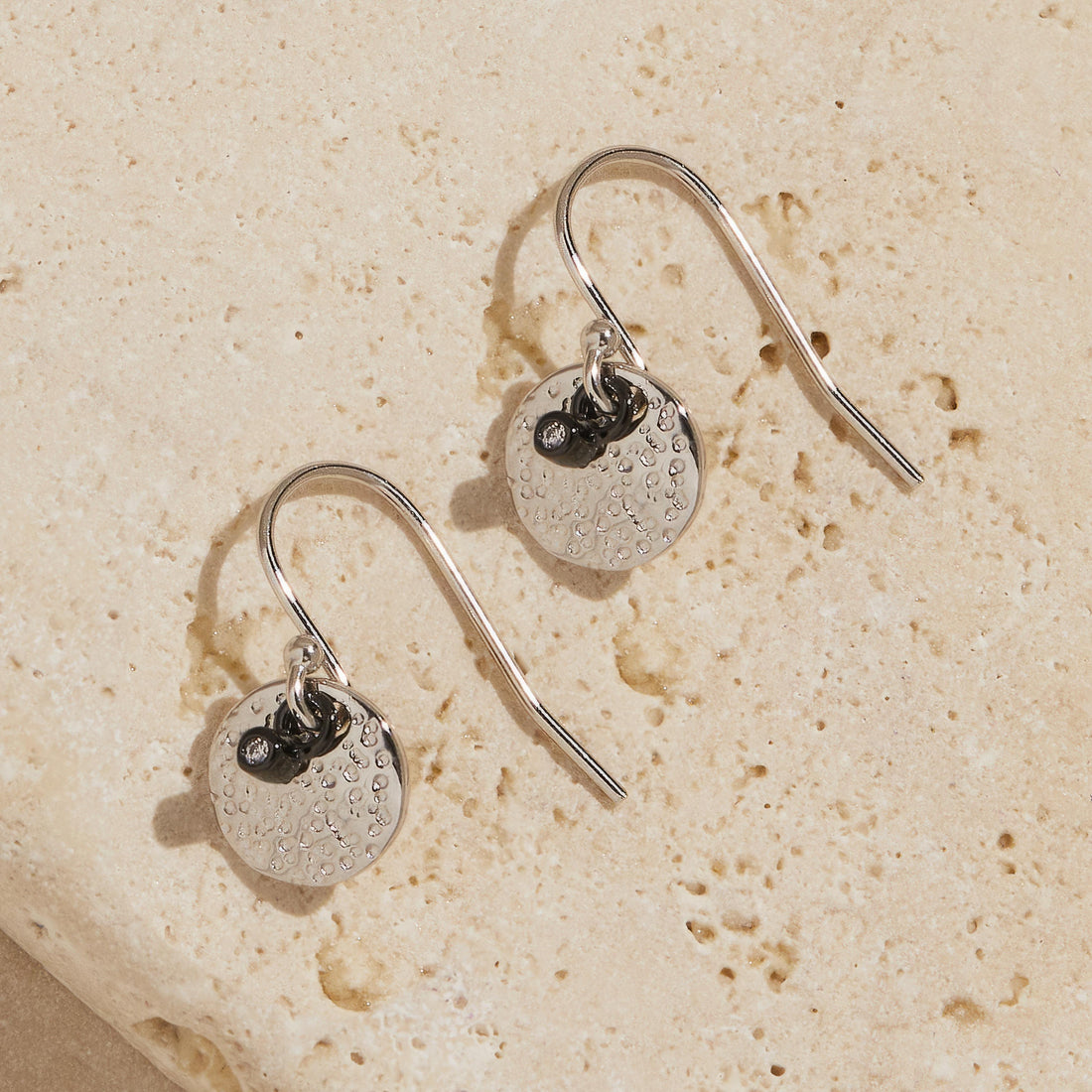 Laudonia Earrings