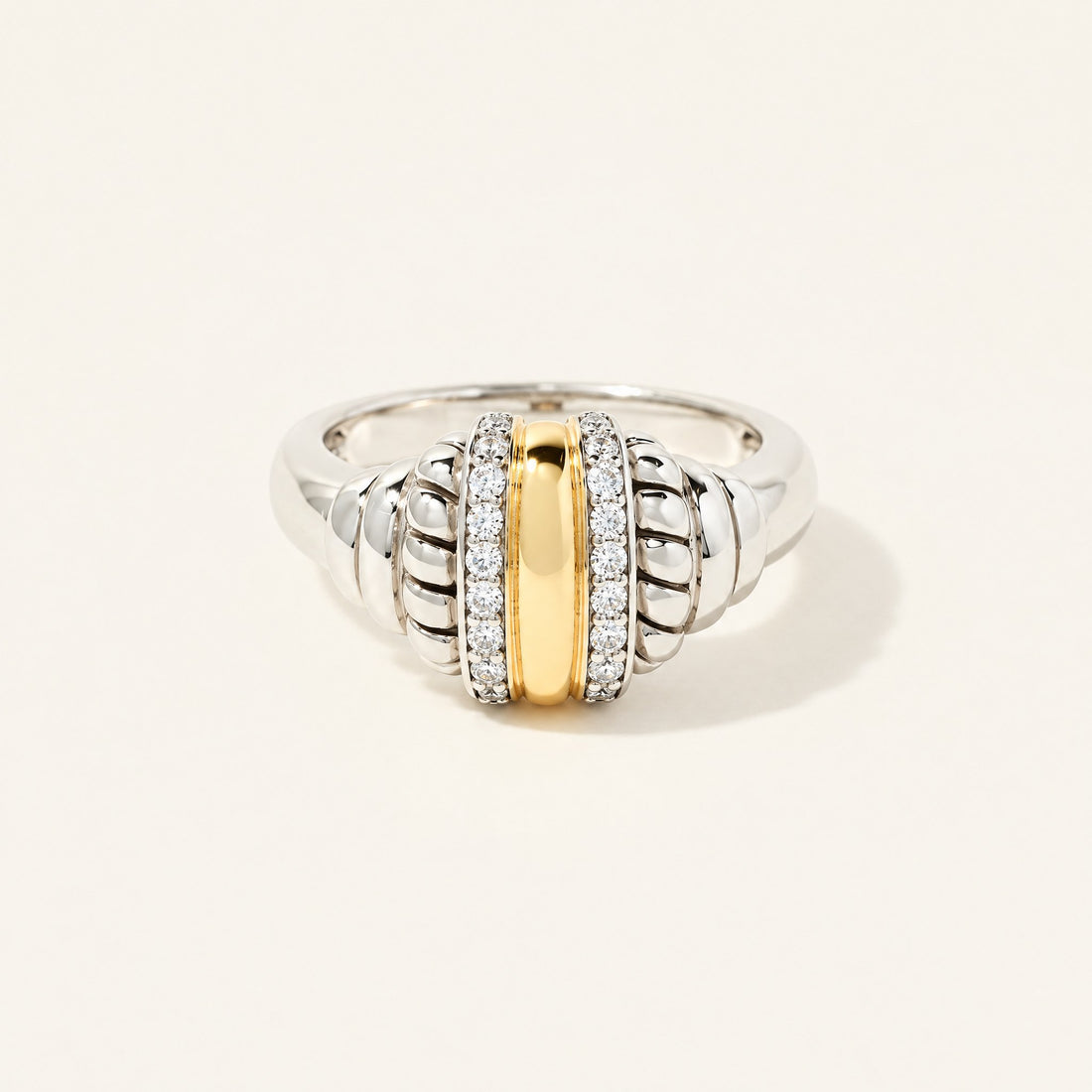 Idalia ring front view