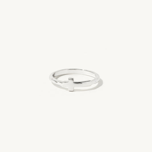 Leandra Cross Ring