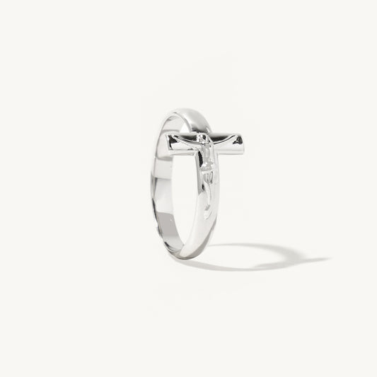 Nera Cross Ring